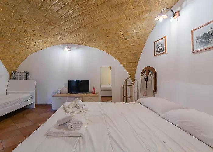 Sechi's By Wonderful Italy Bari